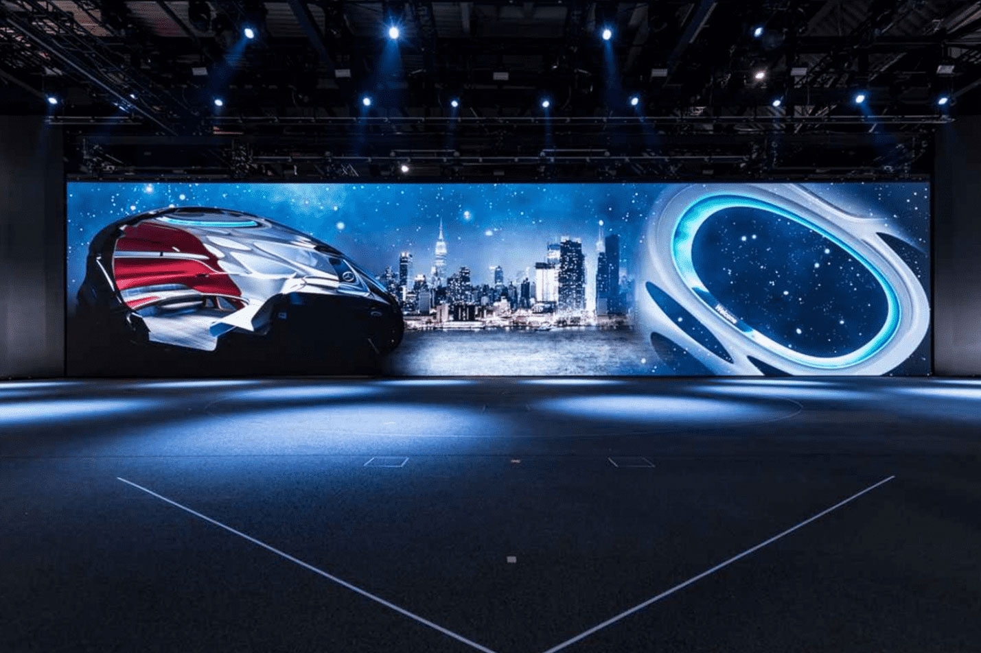 Application Of Narrow Pixel Pitch LED Display In Interactive Game System And VR System