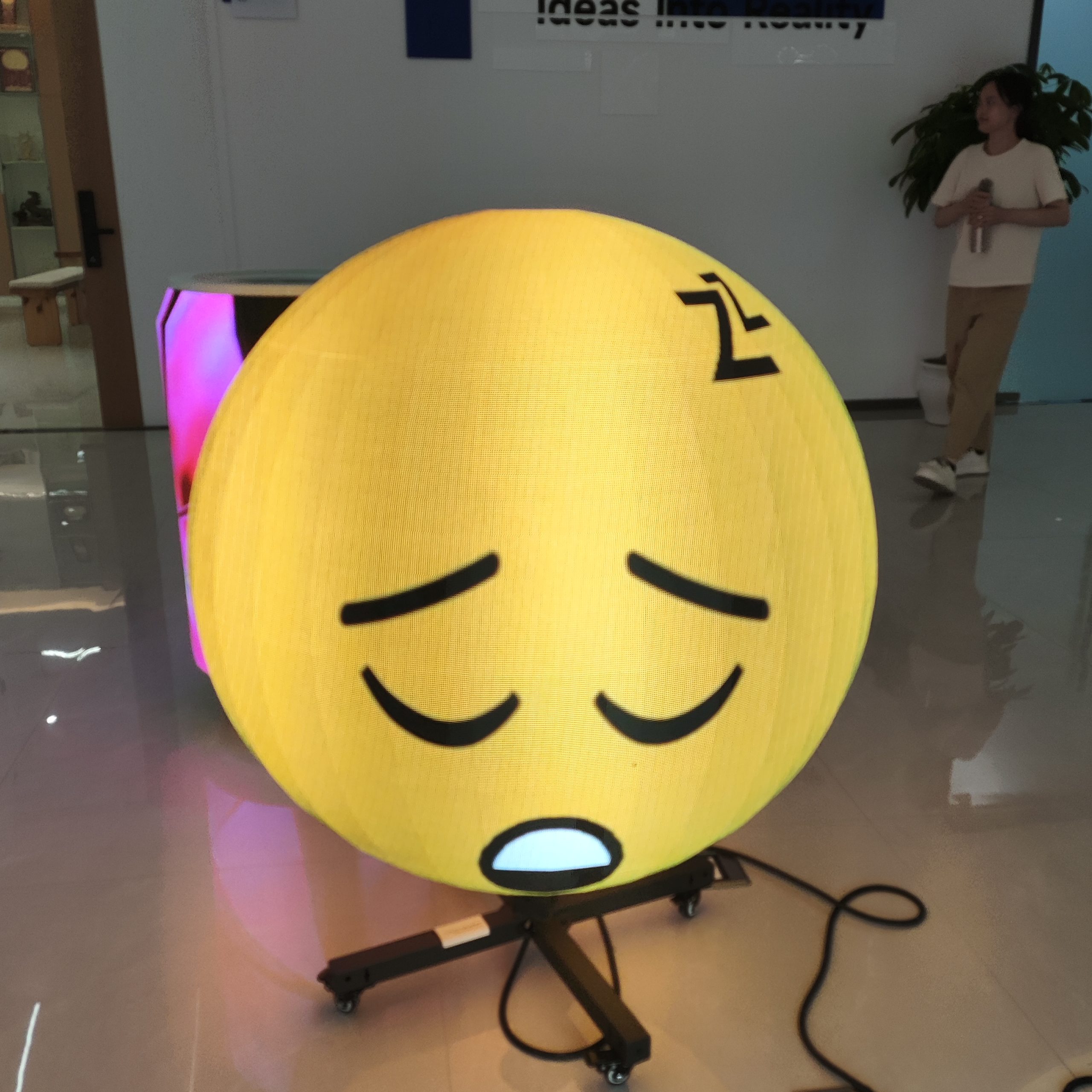Application Case of Sphere LED Display in A Science Museum