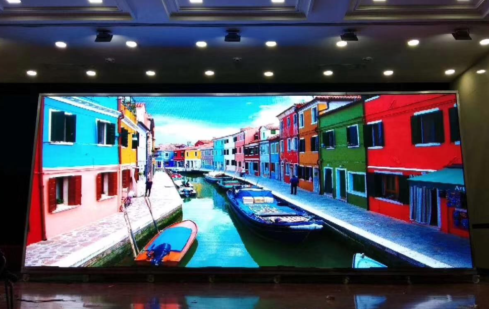 LED Display Heat Dissipation System: Active Heat Dissipation vs. Passive Heat Dissipation