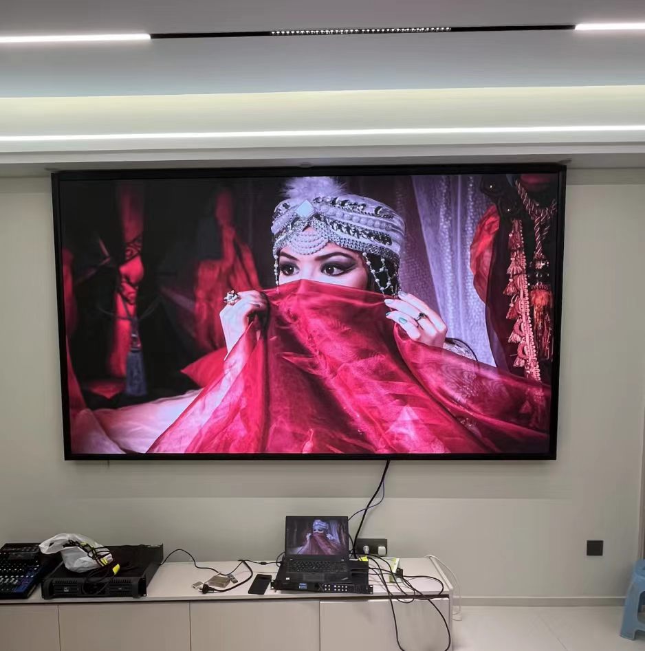Fine Pitch LED Display Creates a Premium Home Theater Experience