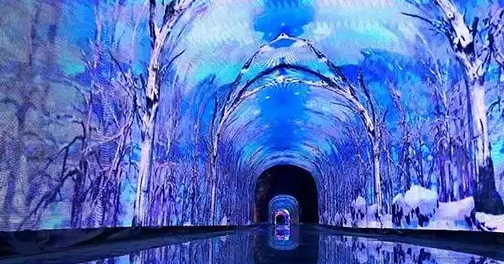 MileStrong Immersive Tunnel LED Display Enhances New Experience of Amusement Parks